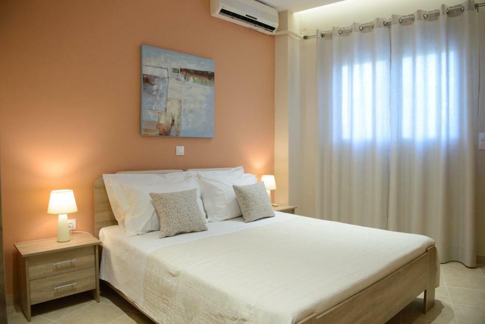Beautiful House In Alimos Near To The Beach And Metro Athena Bagian luar foto