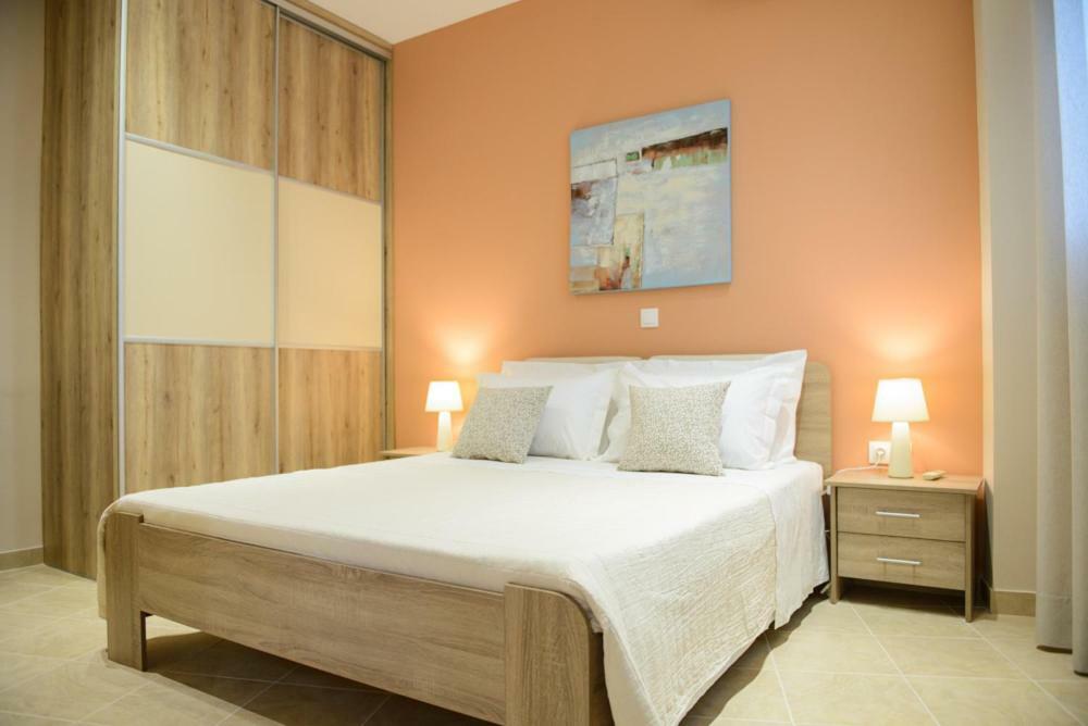 Beautiful House In Alimos Near To The Beach And Metro Athena Bagian luar foto